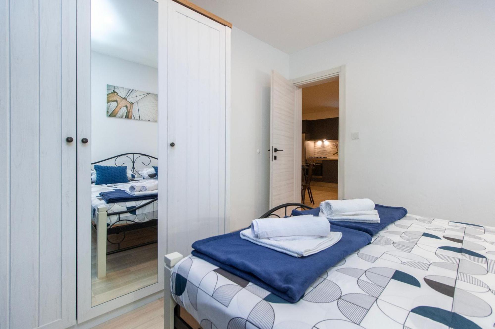 Villa Dalmatian Child With Swimming Pool, Close To The Beach Vinišće Exterior foto